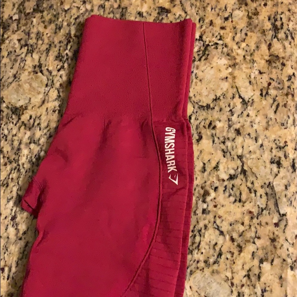 Cropped Gym shark Seamless Leggings!